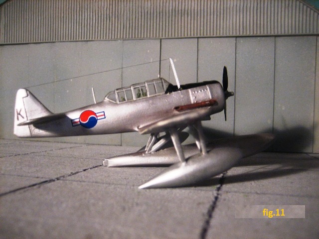 T-6 Coréen à flotteurs au 1/72°