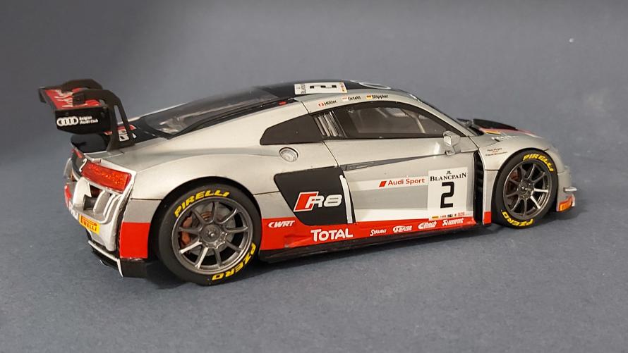 AUDI R8 LMS GT3