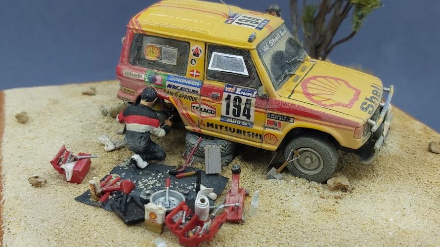 Mitsubishi Dakar 1984