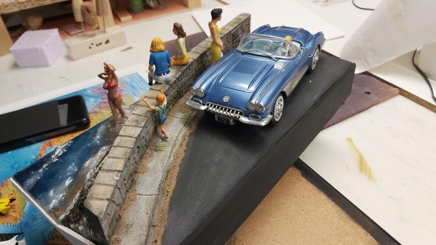 saynète autour de la Corvette 58 Roadster