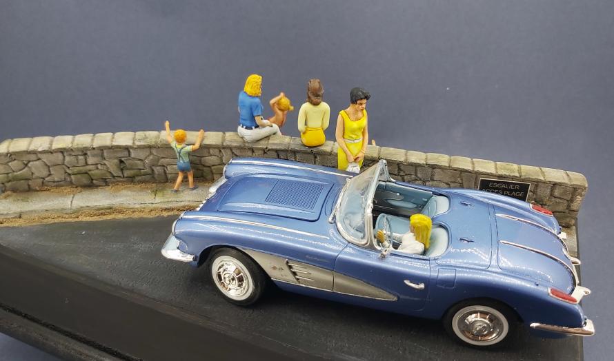 saynète autour de la Corvette 58 Roadster