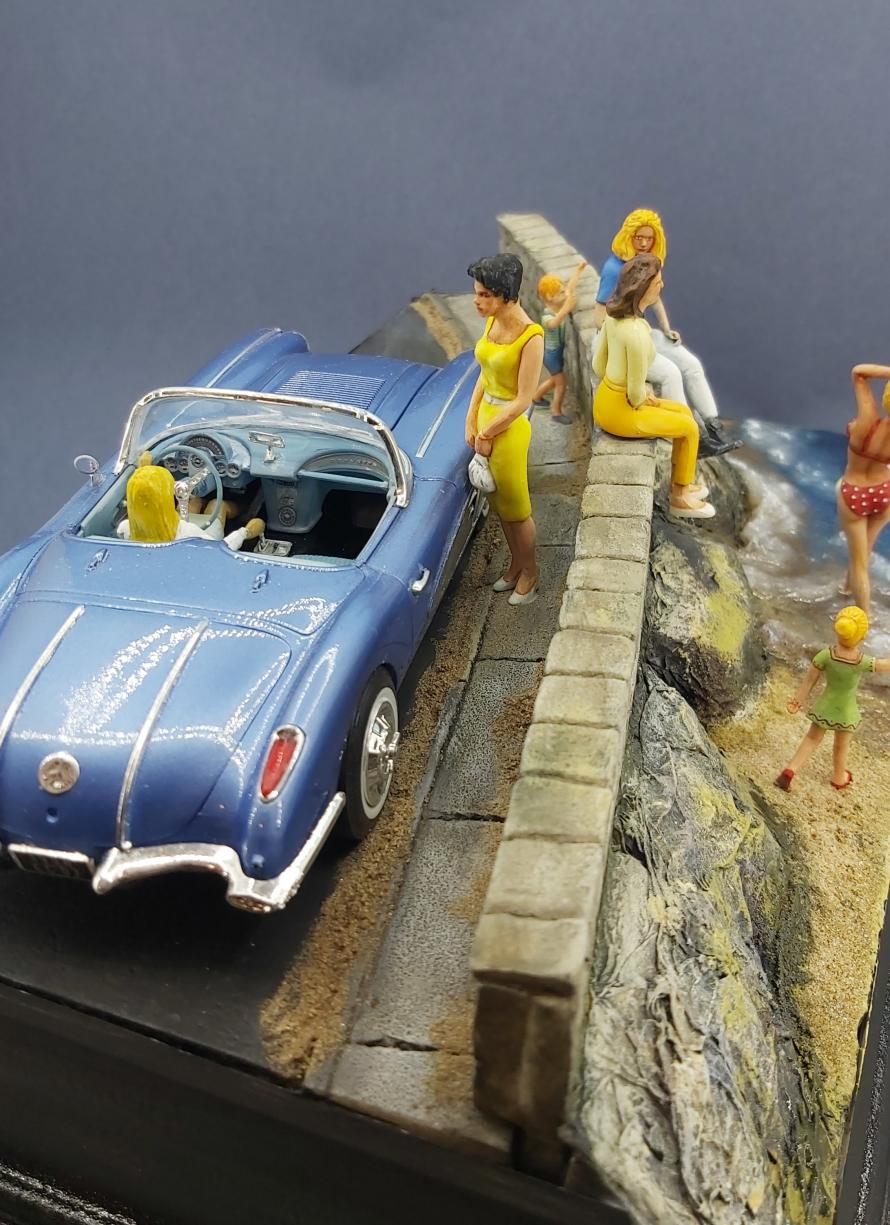saynète autour de la Corvette 58 Roadster